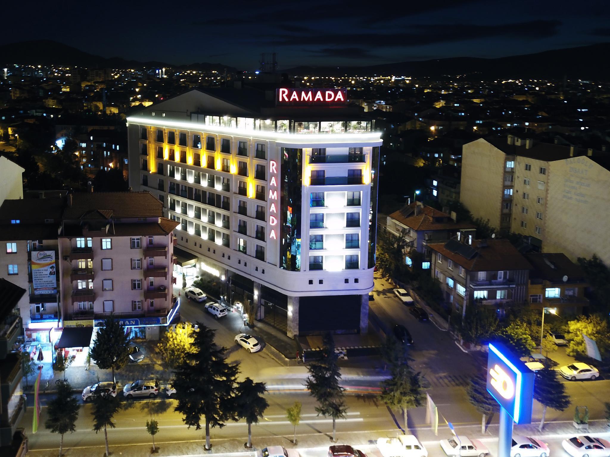 Ramada By Wyndham Isparta Eksteriør billede