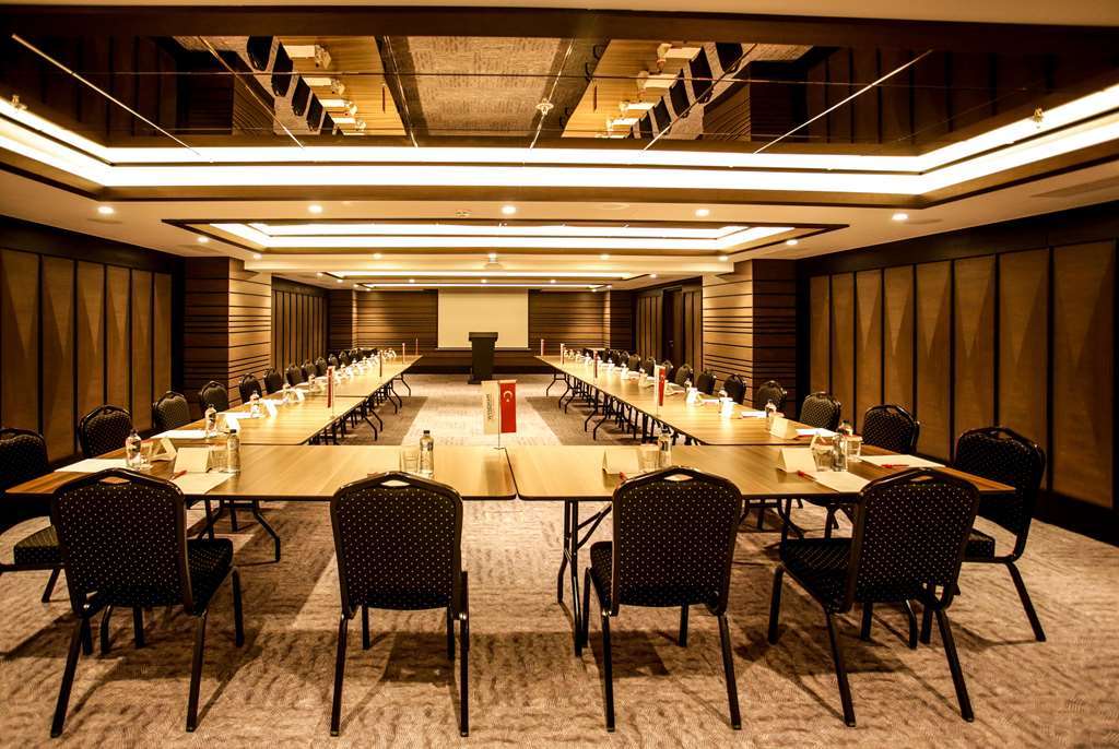 Ramada By Wyndham Isparta Faciliteter billede